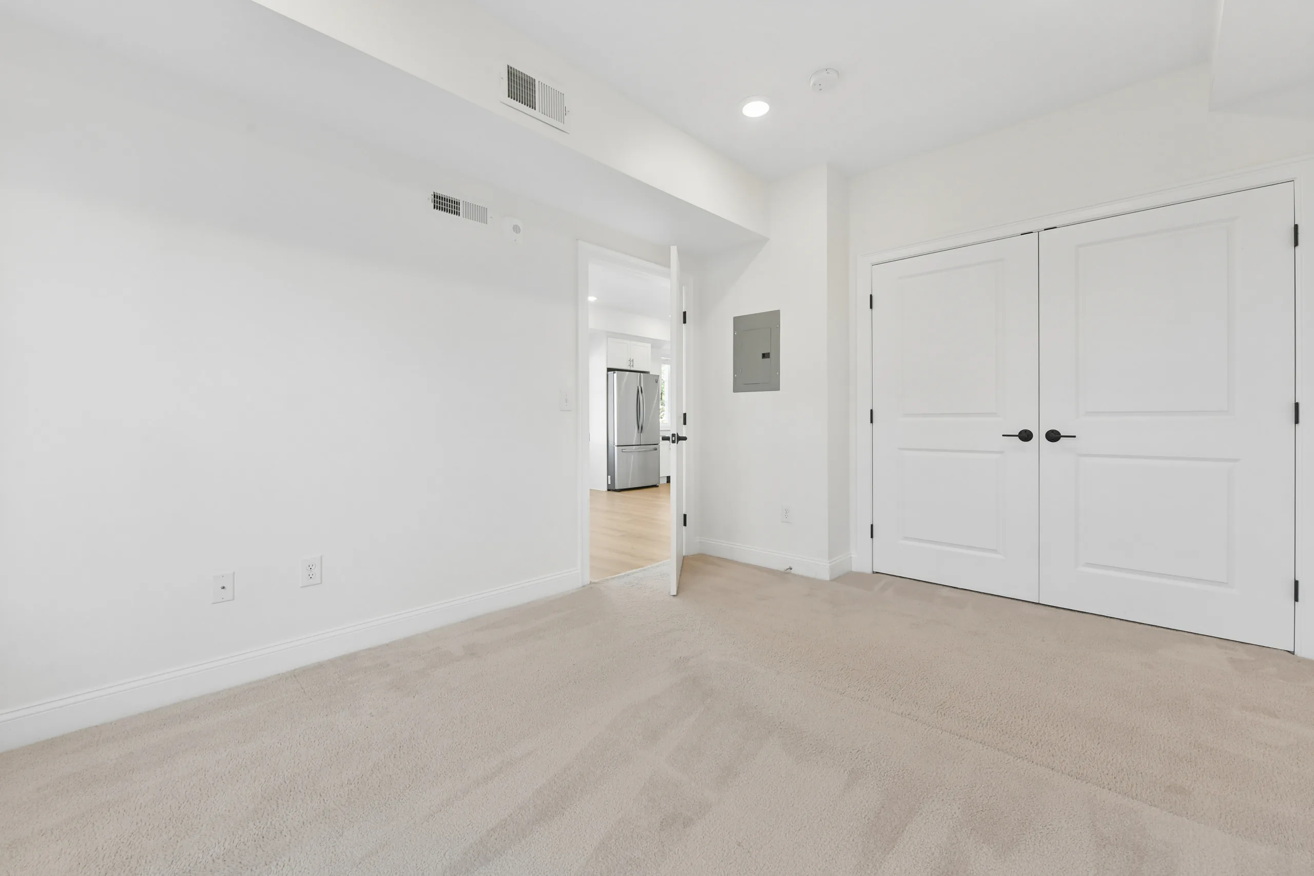 Entry hallway leading to the kitchen at 55 Monk St
